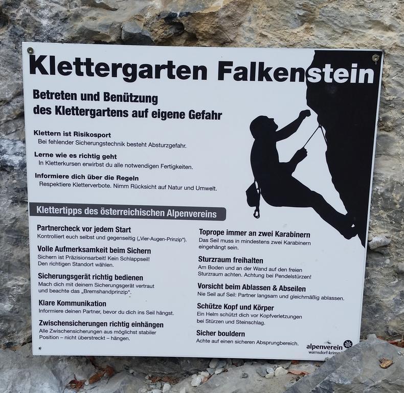 Gruppen Und Familienhof Falkenstein Krimml Exterior foto